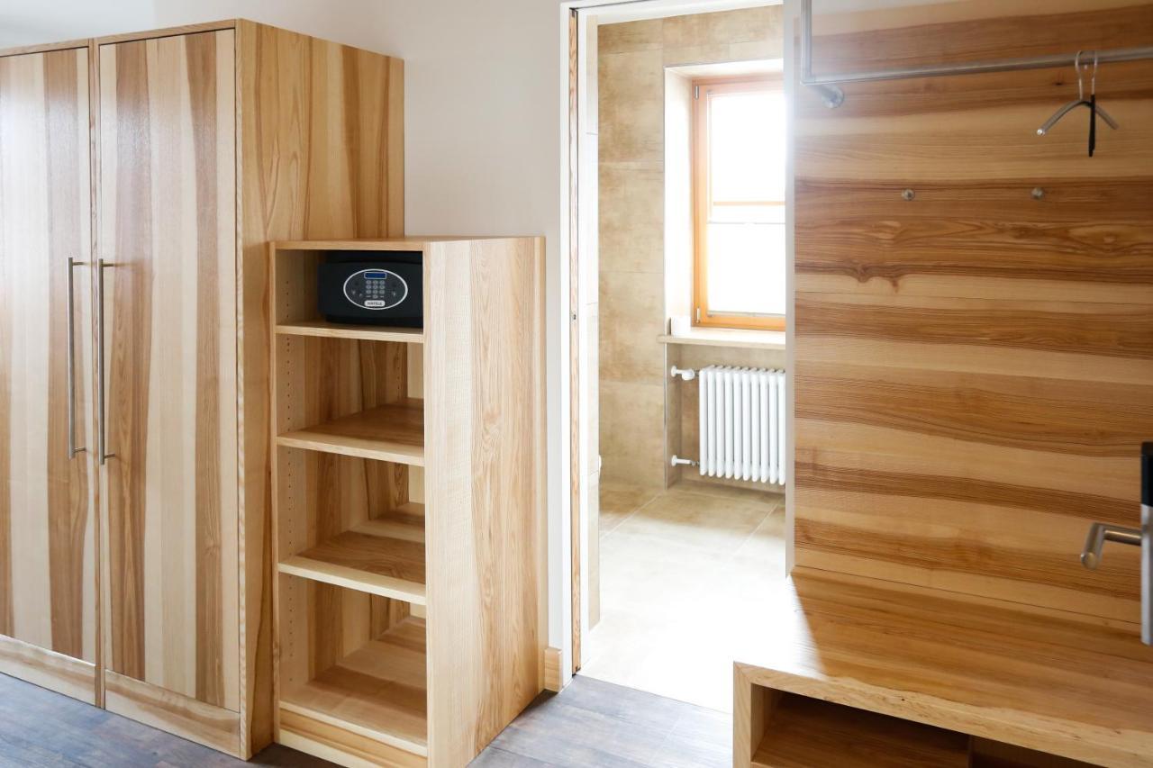Landgasthof Geser Sarching Экстерьер фото